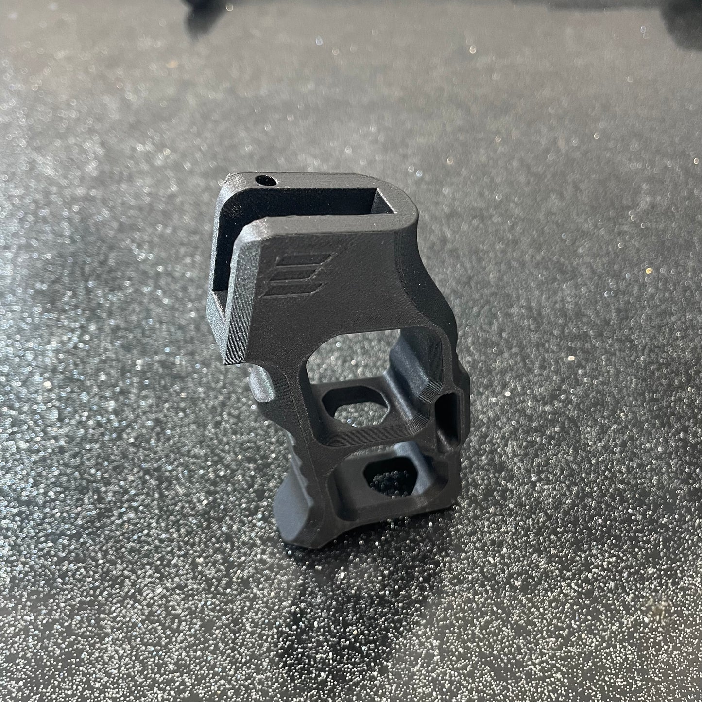 Skeletonized AR Grip