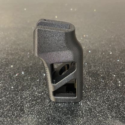 Skeletonized AR Grips